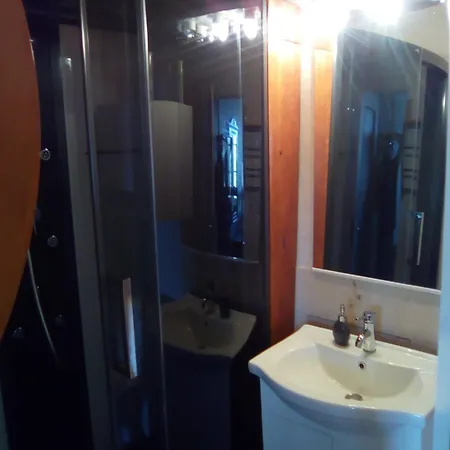 Couette-café Manoir Le Cristal - jusqu'au 3 avril Futuroscope à 28 euros - pers