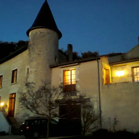 Manoir Le Cristal Futuroscope , Grosses Reductions Sur Les Nuitees Et Le Parc ! Bed & Breakfast