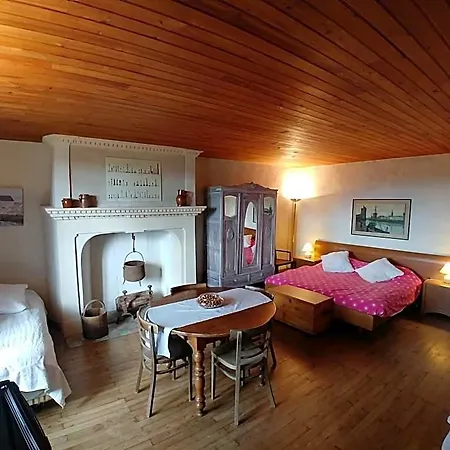 Manoir Le Cristal , Piscine Et Tempérées Beaumont (Vienne)