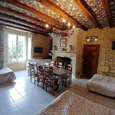 Manoir Le Cristal , Piscine Et Tempérées Couette-café