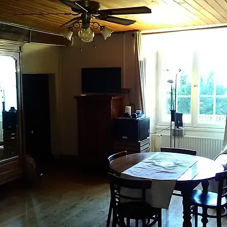 Manoir Le Cristal - Futuroscope A Petit Prix, Chambres De 1 A 6 Personnes Frühstückspension 4*