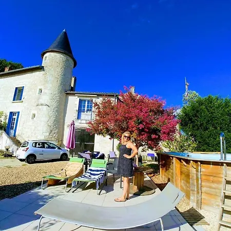 Manoir Le Cristal - Futuroscope A Petit Prix, Chambres De 1 A 6 Personnes Frühstückspension