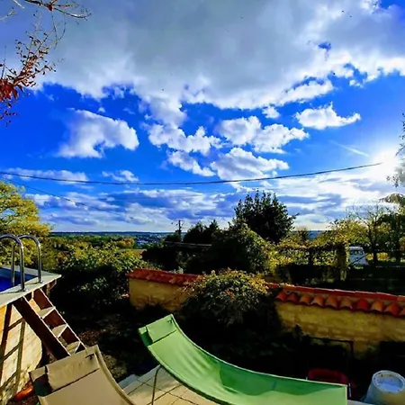 Manoir Le Cristal - jusqu'au 3 avril Futuroscope à 28 euros - pers 4*