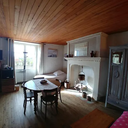 Manoir Le Cristal - Futuroscope A Petit Prix, Chambres De 1 A 6 Personnes Beaumont (Vienne)