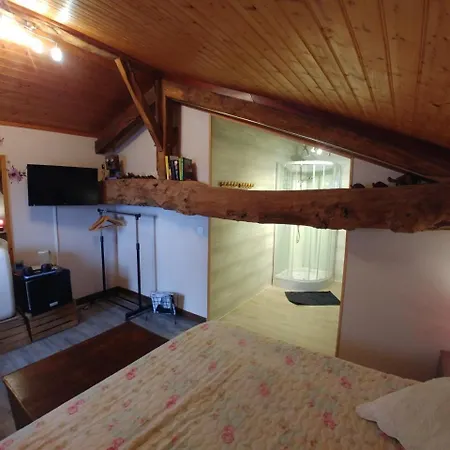 Manoir Le Cristal , Piscine Et Chambres Temperees Panzió Beaumont