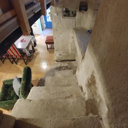 Manoir Le Cristal - Futuroscope A Petit Prix, Chambres De 1 A 6 Personnes