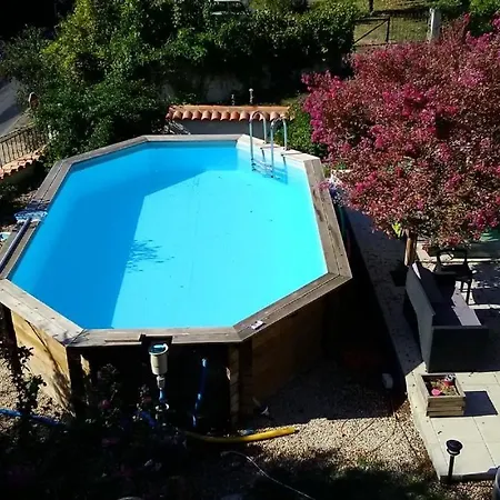 Panzió Manoir Le Cristal , Piscine Et Chambres Temperees 4*