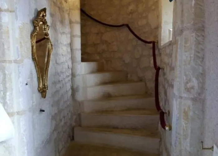 Bed & Breakfast Manoir Le Cristal Chambres D Hotes Au Pays Du Futuroscope 4*