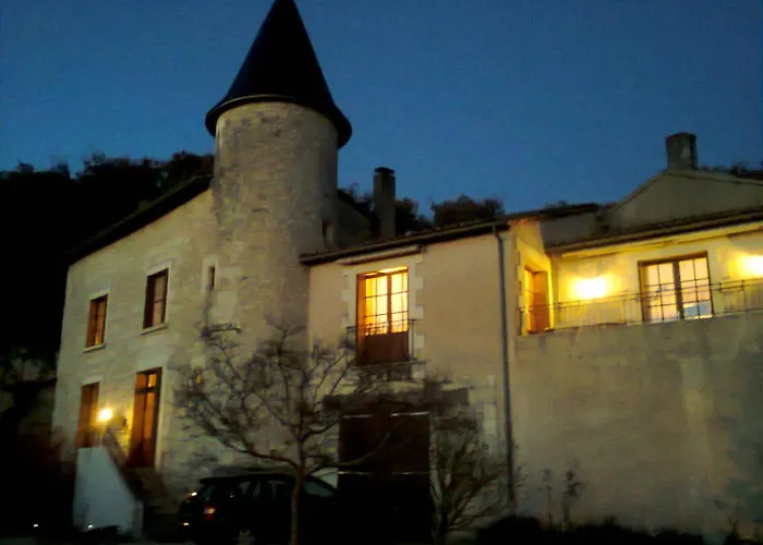 Manoir Le Cristal Chambres D Hotes Au Pays Du Futuroscope Bed & Breakfast