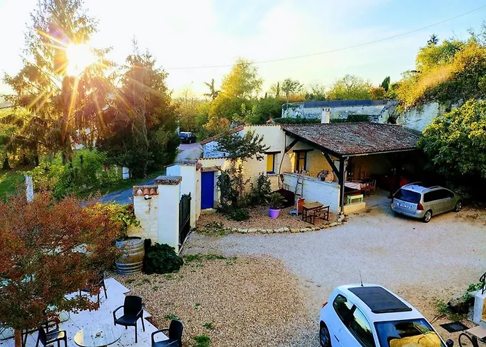 Bed & Breakfast Manoir Le Cristal Chambres D Hotes Au Pays Du Futuroscope 4*